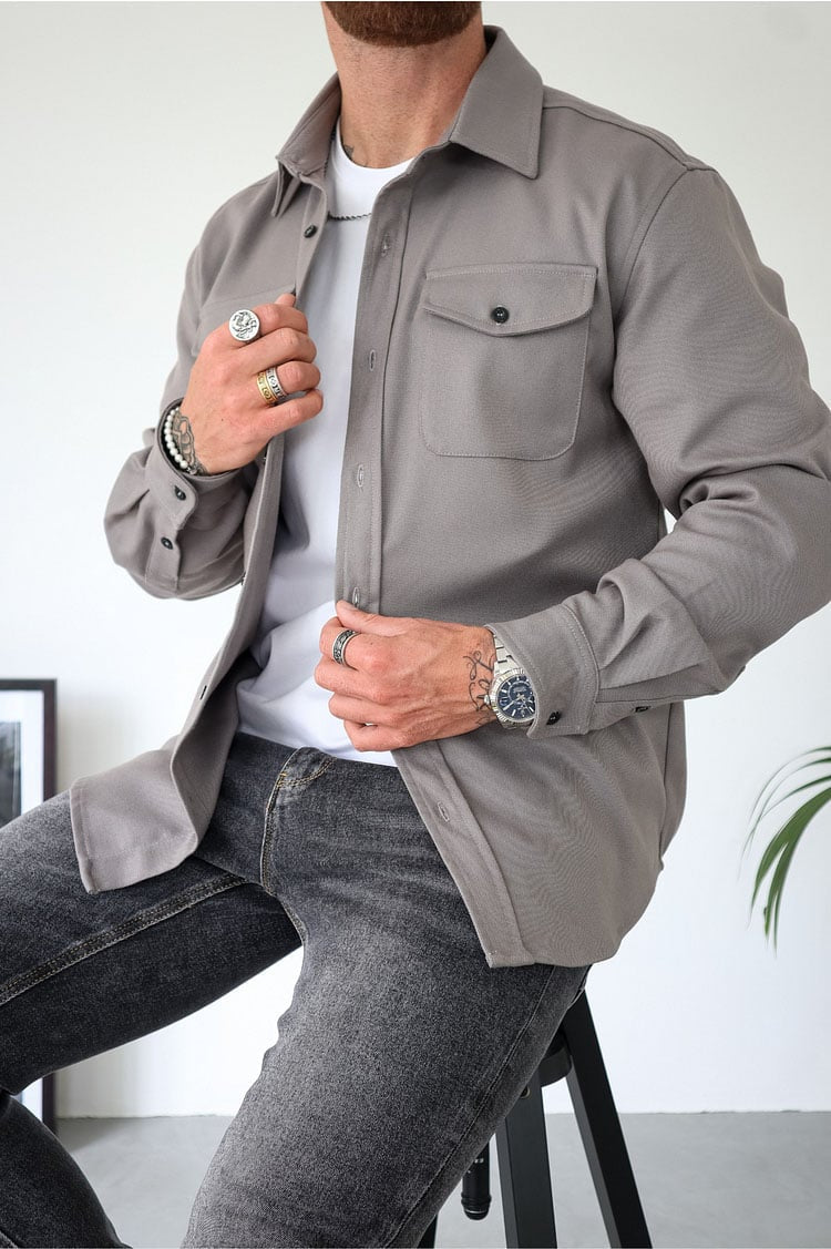 🧥 CHAQUETA NÓMADA URBANO 💼 Estilo que impone. ⚡ Actitud que inspira.