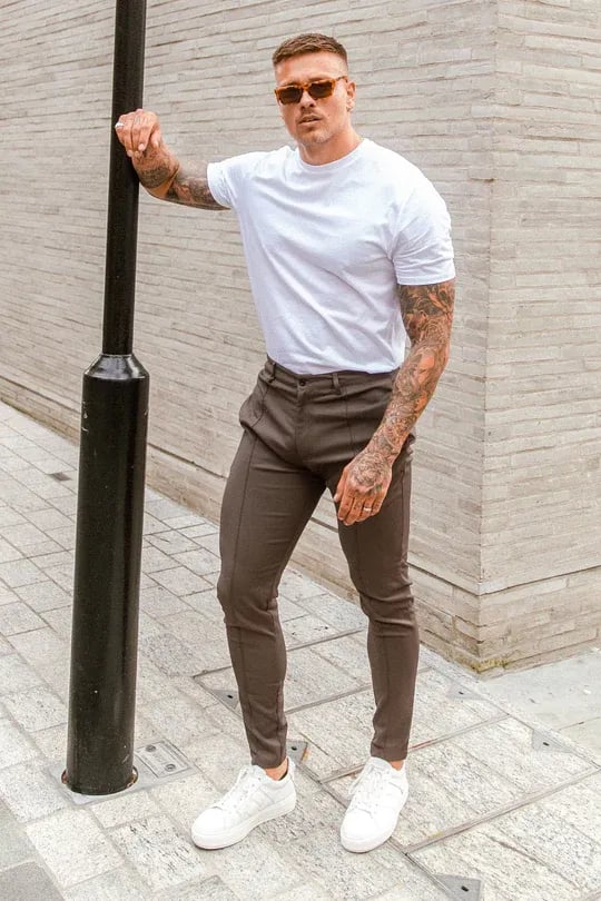 👖🔥 Pantalones Aldorian suaves y elásticos 💪⚡